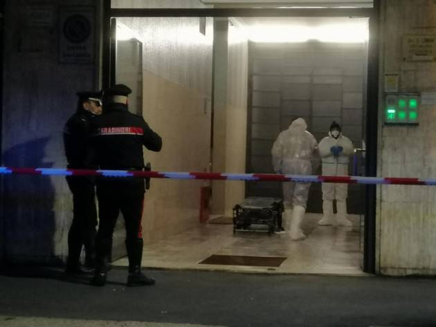 82ENNE UCCISO A COLTELLATE E MOTOSEGA