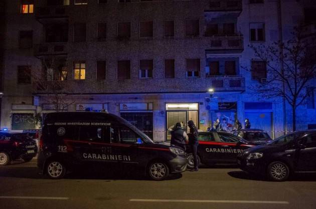 82ENNE UCCISO A COLTELLATE E MOTOSEGA