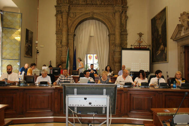 Cremona Resoconto sintetico del Consiglio comunale del 9 dicembre 2021