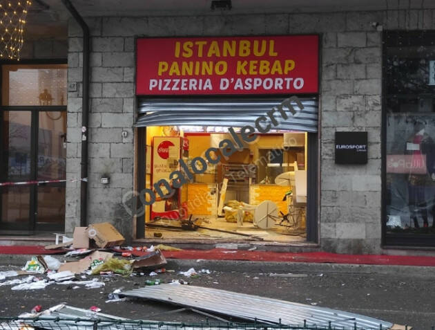 ESPLODE KEBAP A CREMA: E' DOLOSO
