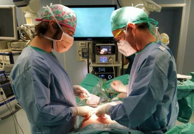 CHIRURGIA IN DIRETTA: DALL’OSPEDALE DI CREMONA