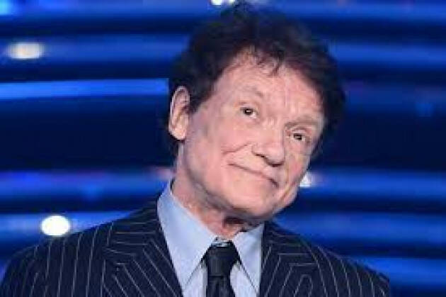 Sanremo 2022 - Massimo Ranieri - ''Lettera di là dal mare''