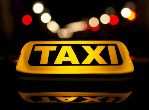 (CR) Taxi Cna e Confartigianato: Incidente con Van danno immagine incalcolabile