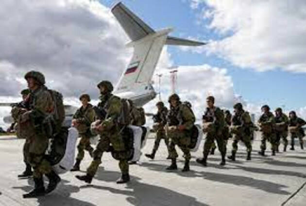 Stati Uniti d'Europa La Russia ammassa truppe in Bielorussia