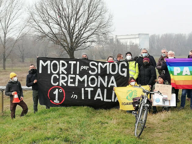 Cremona un successo i 2 Flash Smog di protesta e proposta per una città pulita