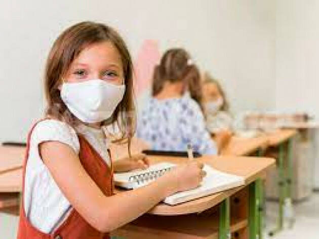 NUOVE REGOLE SORVEGLIANZA COVID NELLE SCUOLE