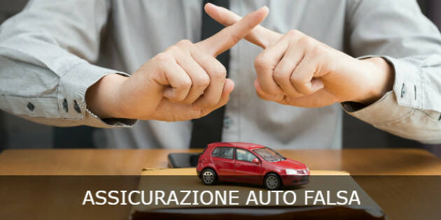 CREMA: ASSICURAZIONI AUTO, TRUFFATI DUE CREMASCHI.