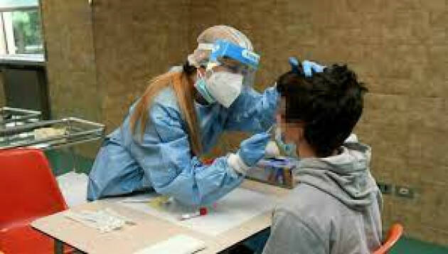 Lombardia, quarantene giù del 90% in nidi e primarie