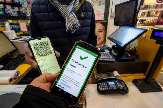 Codacons (CR): PHISHING ALERT, ATTENZIONE NUOVA TRUFFA SU GREEN PASS CLONATO.