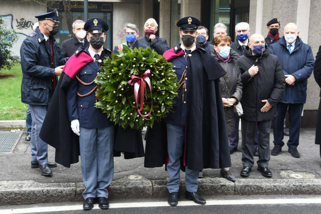 BRESCIA: Commemorazione al monumento in via Gramsci