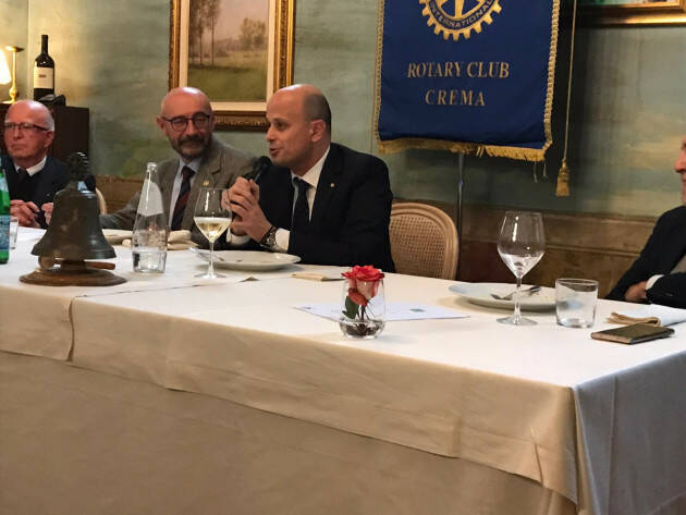 ''Fine vita: la prospettiva delle cure palliative''. Il Dott. Luciano Orsi relatore al Rotary Club Crema.