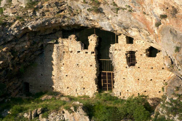Alle origini della nostra civiltà: la Grotta dei Saraceni di Ormea (Cn)