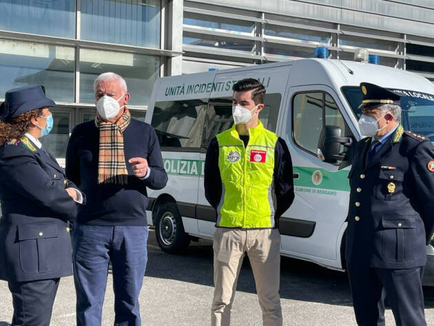 On the road, ragazzi nei panni degli agenti di Polizia Locale: candidature entro il 15 marzo