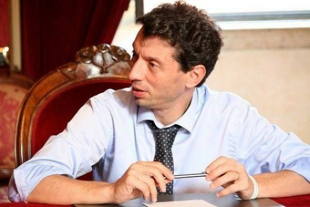 Salviamo l'AREA DONNA Incontro con il Sindaco Galimberti