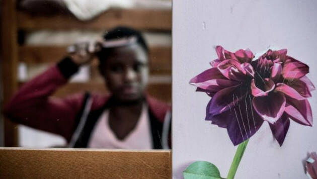 Con il Covid aumenta la violenza di genere su rifugiate e migranti in Italia