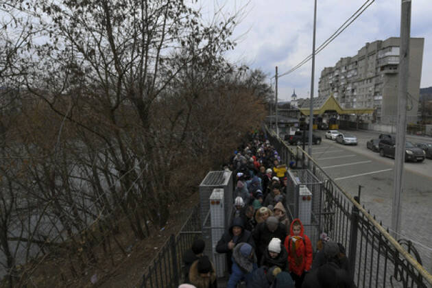 Sala, potrebbero arrivare 40 mila profughi a Milano