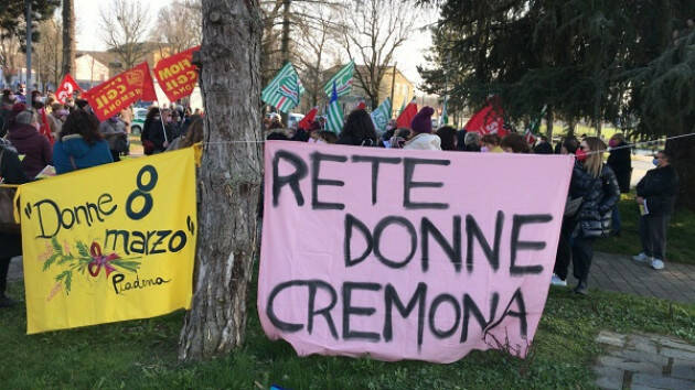 Cremona Otto Marzo ’22 NO al Cancer Center  SI all’AREA DONNA (Video)
