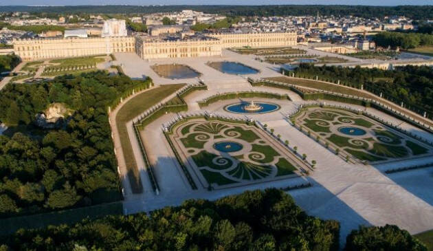 Draghi a Versailles