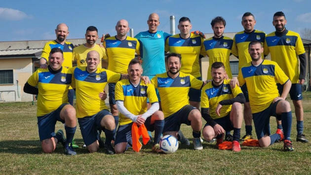 Cavatigozzi - Un calcio alla guerra - messaggio di solidarietà