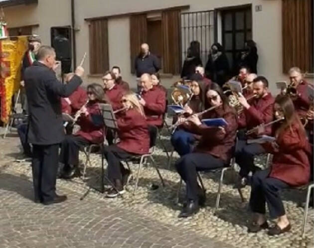 San Bassano posata la ‘pietra d’inciampo’ in ricordo del partigiano Paolo Rizzi