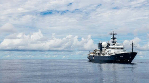 Schmidt Ocean Institute dona la nave da ricerca Falkor al Cnr