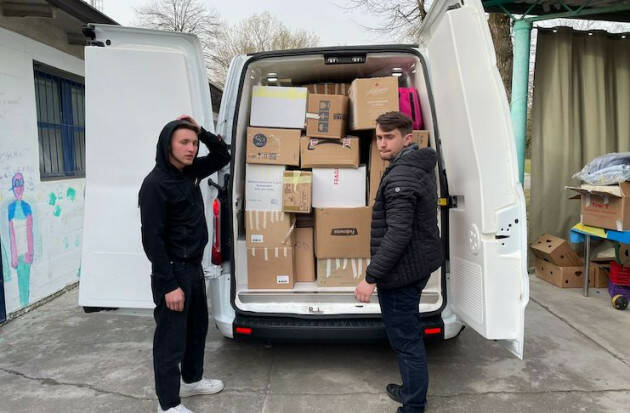 Salvirola/Offanengo dalle scuole carico d’aiuti per Leopoli