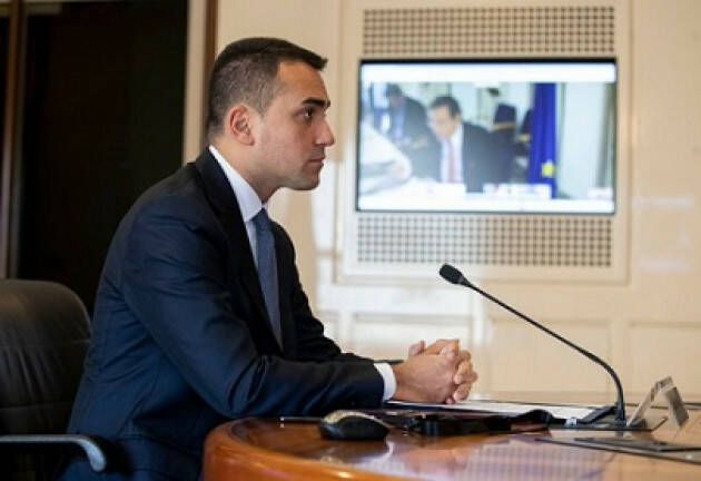 Di Maio a omologo ucraino Kuleba: convinto sostegno dell’Italia