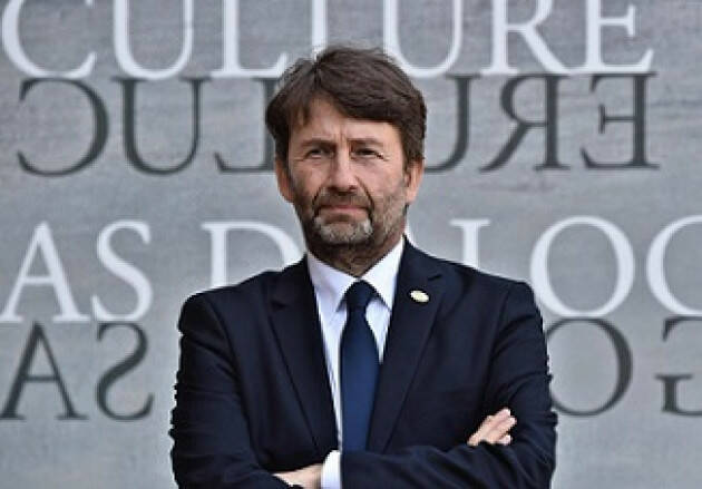 Franceschini: dal MiC 2 milioni di euro per sostenere gli artisti ucraini in Italia