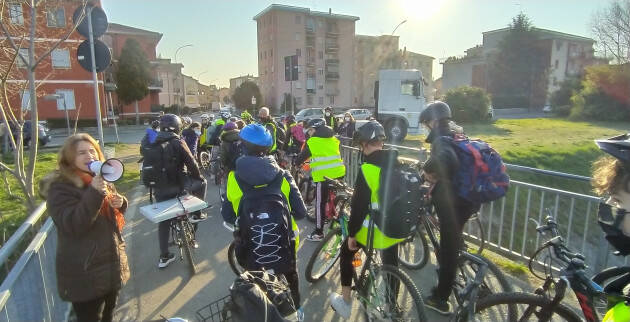 Piacenza:  Tutti a scuola in bici. 