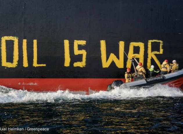 Greenpeace: dal Consiglio europeo passi indietro nella lotta alla crisi climatica. L’Ue continua a puntare sulle fonti fossili