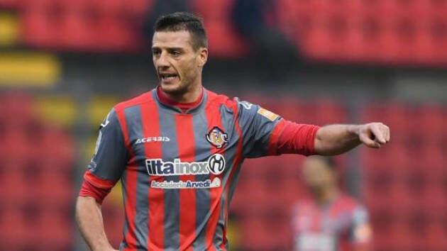 Daniel Ciofani  in gol al Vida: 'Non temete gli errori e continuate ad osare'.