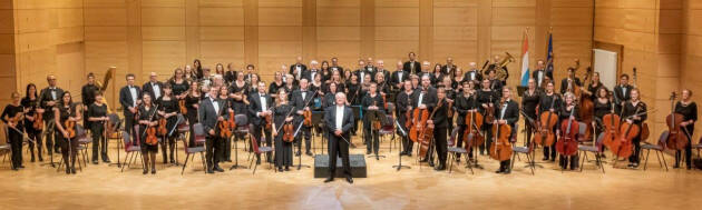 LUXEMBOURG PHILHARMONIA ORCHESTRA E PIATRO BONFILIO, PIANO AL TEATRO PONCHIELLI DI CREMONA