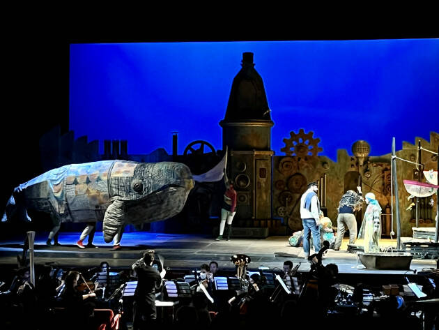 Padania Acque Lo spettacolo  Acquaprofonda al  Ponchielli