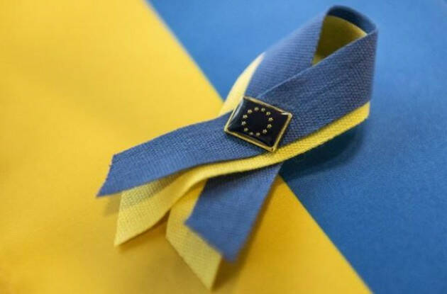 Solidarietà UE-Ucraina: assistenza telefonica anche in russo e ucraino