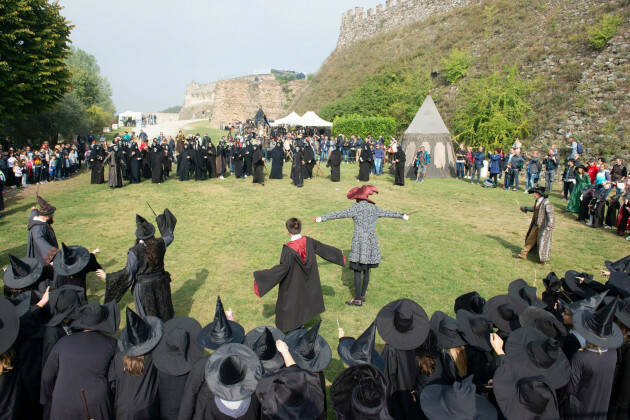 Una Giornata Fantastica al Villaggio di Harry Potter