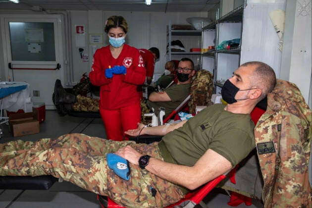 Libano: Caschi Blu italiani donano sangue per la popolazione locale