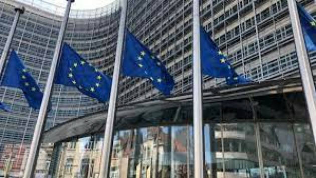 CREMA: CONTRATTI ELETTRONICI, L’OBBLIGO DI PAGAMENTO AL MOMENTO DELL’ORDINE DEVE ESSERE INEQUIVOCABILE.