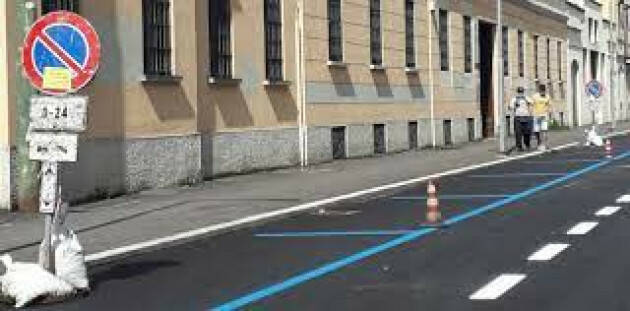Studenti in campo per rilievi sui parcheggi e sulla sosta