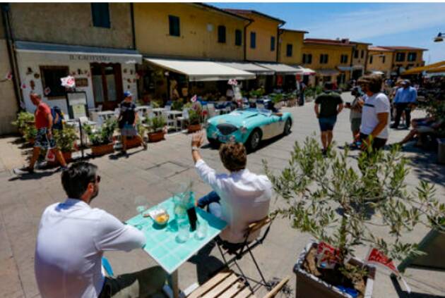 Case confiscate a un evasore usate per i profughi ucraini