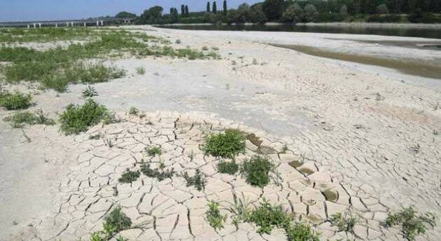 Ogha Ecco il PO asciutto, da grande fiume a rigagnolo