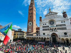 Cremona Celebra il 25 aprile 2022 con il corteo ed una grande manifestazione di piazza (Video)