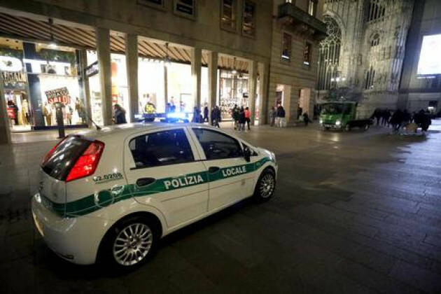 Addio pass sosta di carta a Milano , per controlli basta targa