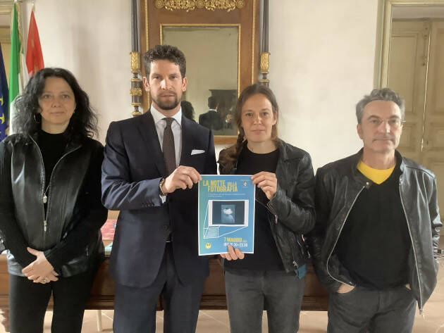 Piacenza: Presentata stamani a Palazzo Farnese ''La notte della fotografia''