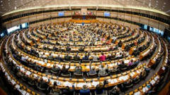 L'Europarlamento chiede di riformare i trattati per attuare le proposte della Conferenza