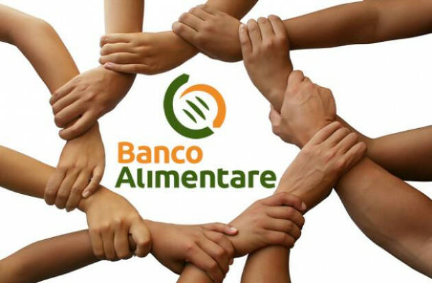 CIBUS E MACFRUT 2022 21 TONNELLATE DI CIBO SALVATE DALLO SPRECO DA BANCO ALIMENTARE 