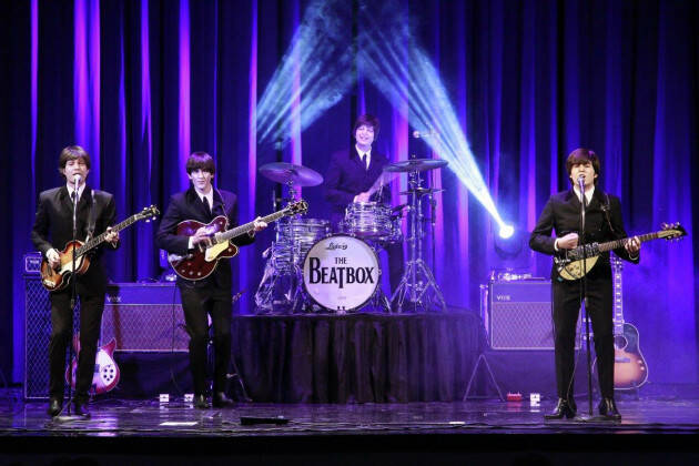MAGICAL MISTERY STORY: LA MAGICA STORIA DEI BEATLES -TEATRO PONCHIELLI