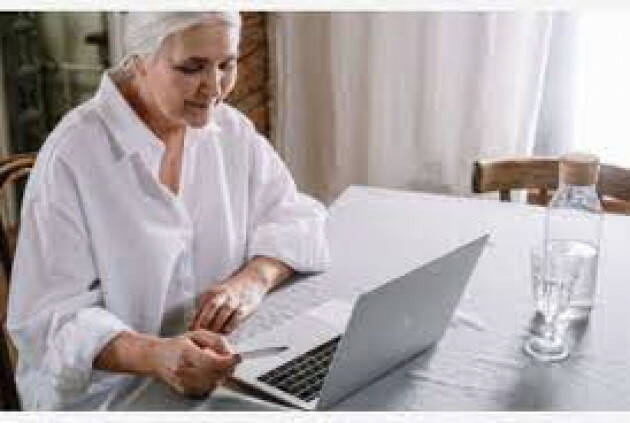 Al via Lamiafarma.it, la piattaforma e-commerce a misura di senior