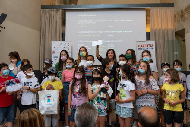 Piacenza: Mini maratona Pedibus for Unicef