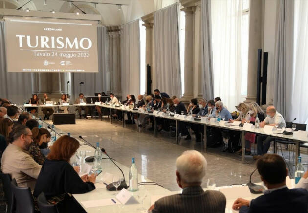 Presentata a Palazzo Giureconsulti la strategia di promozione di Milano&Partners con il brand YesMilano