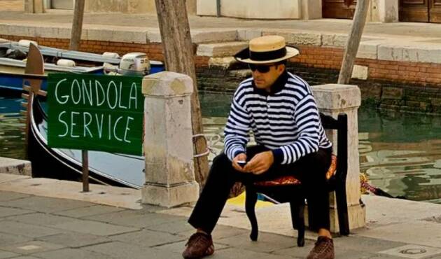 La protesta silenziosa di Venezia contro lo spopolamento